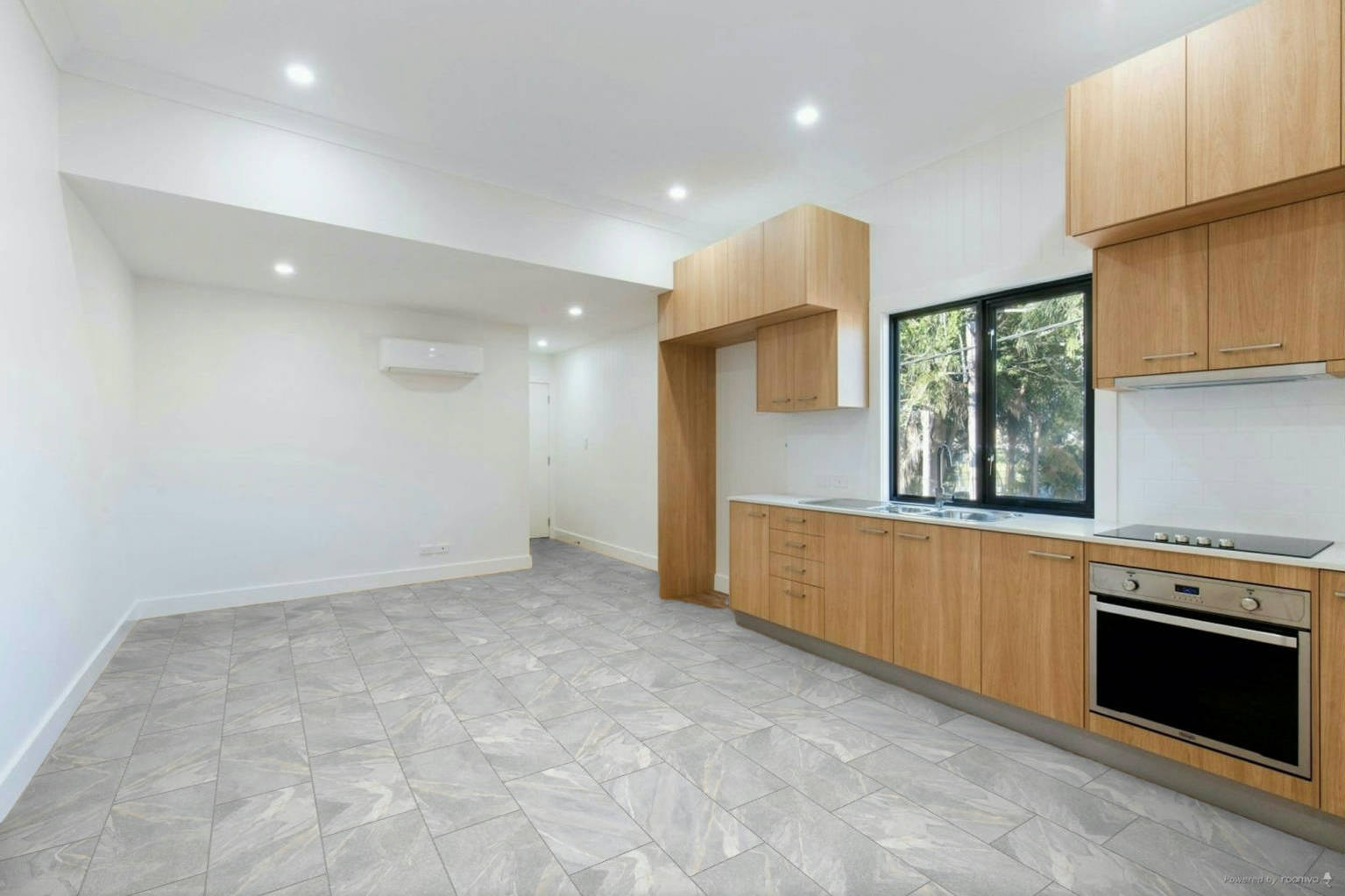 Capri 12x24” Light Grey | Clon Digital Tile Catalog