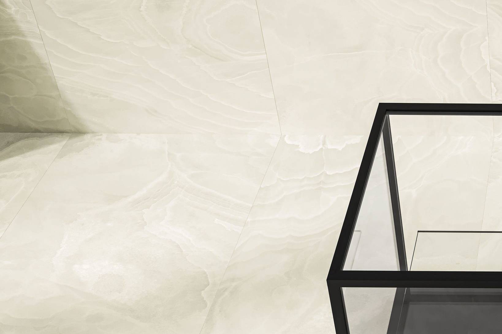 Lustra 1 | Clon Digital Tile Catalog